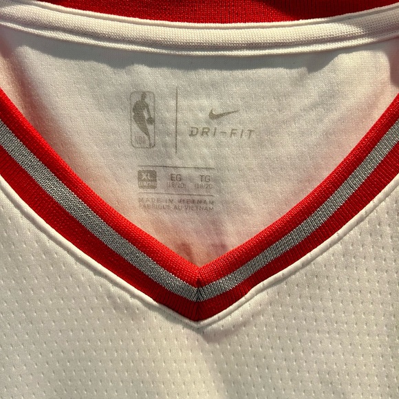 New Raptors Kyle Lowry Raptors Nike Swingman DRI-Fit Jersey (Youth XL / Mens S) - Picture 2 of 3